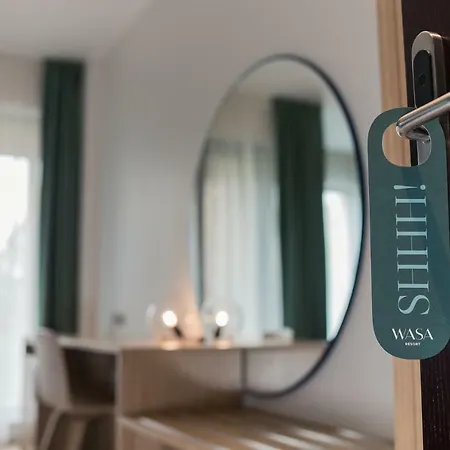 Wasa Hotel, & Пярну