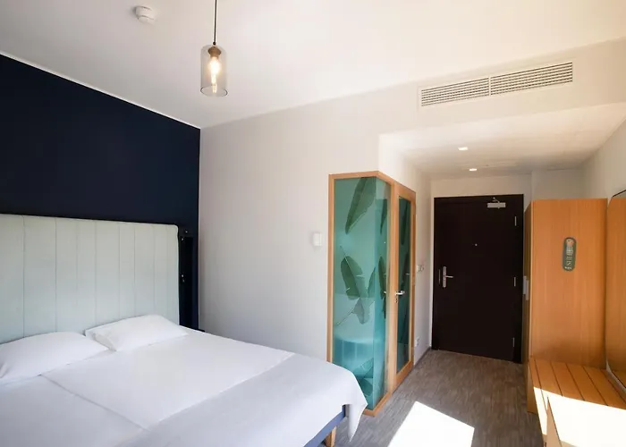 فندق Wasa Hotel, & 4*