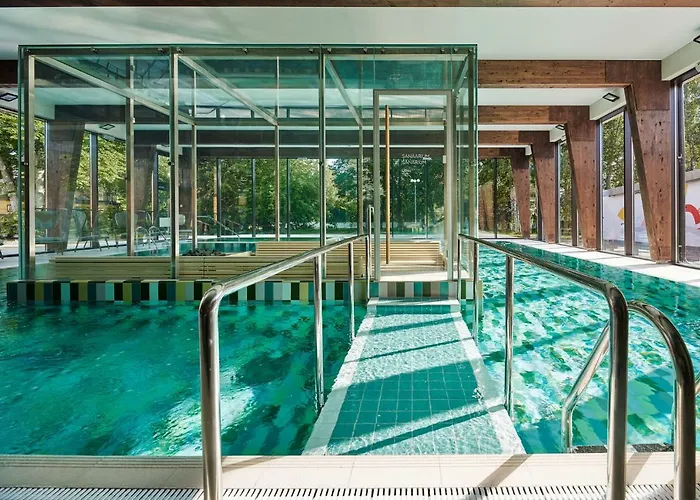 Wasa Hotel, & فندق